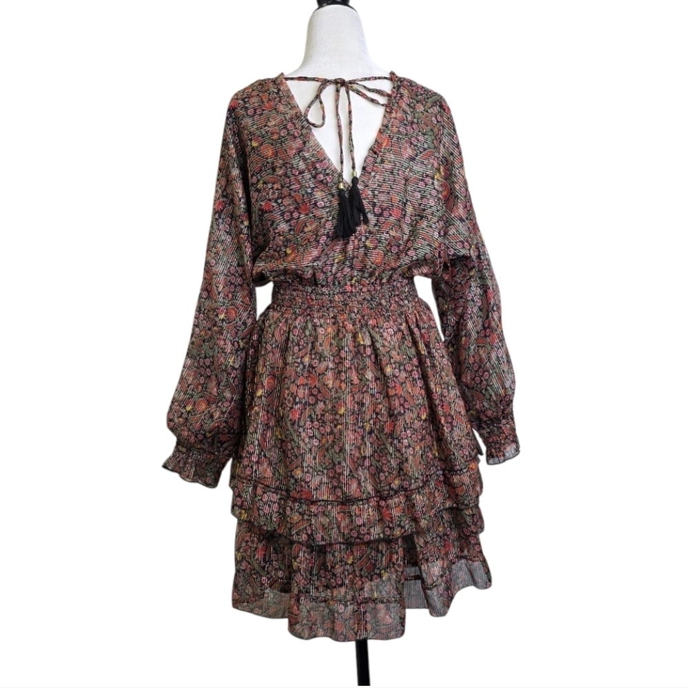Darling of London floral Vneck metallic dress